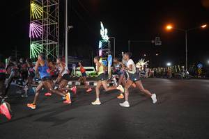 BIB: 
                            <button type="button" onclick="openModal(22965536)" class="btn btn-primary btn-sm float-right btn-popup" data-toggle="modal" data-target=".modal-high-quality">
                        <i class="fas fa-shopping-cart"></i> Add to Cart
                    </button>
                                            <button type="button" onclick="isThisMe(22965536, true)" class="btn btn-success btn-sm float-right btn-popup btn-isme hidden" data-toggle="tooltip" data-placement="bottom" title="นี่คือรูปของคุณใช่ไหม คลิกที่นี่เพื่อเอาเข้าอัลบั้ม">
                        <i class="fas fa-plus"></i> Add to album
                    </button>
                    <button type="button" onclick="isThisMe(22965536, false)" class="btn btn-warning btn-sm float-right btn-popup btn-isnotme hidden">
                        <i class="fas fa-ban"></i> Remove from album
                    </button>